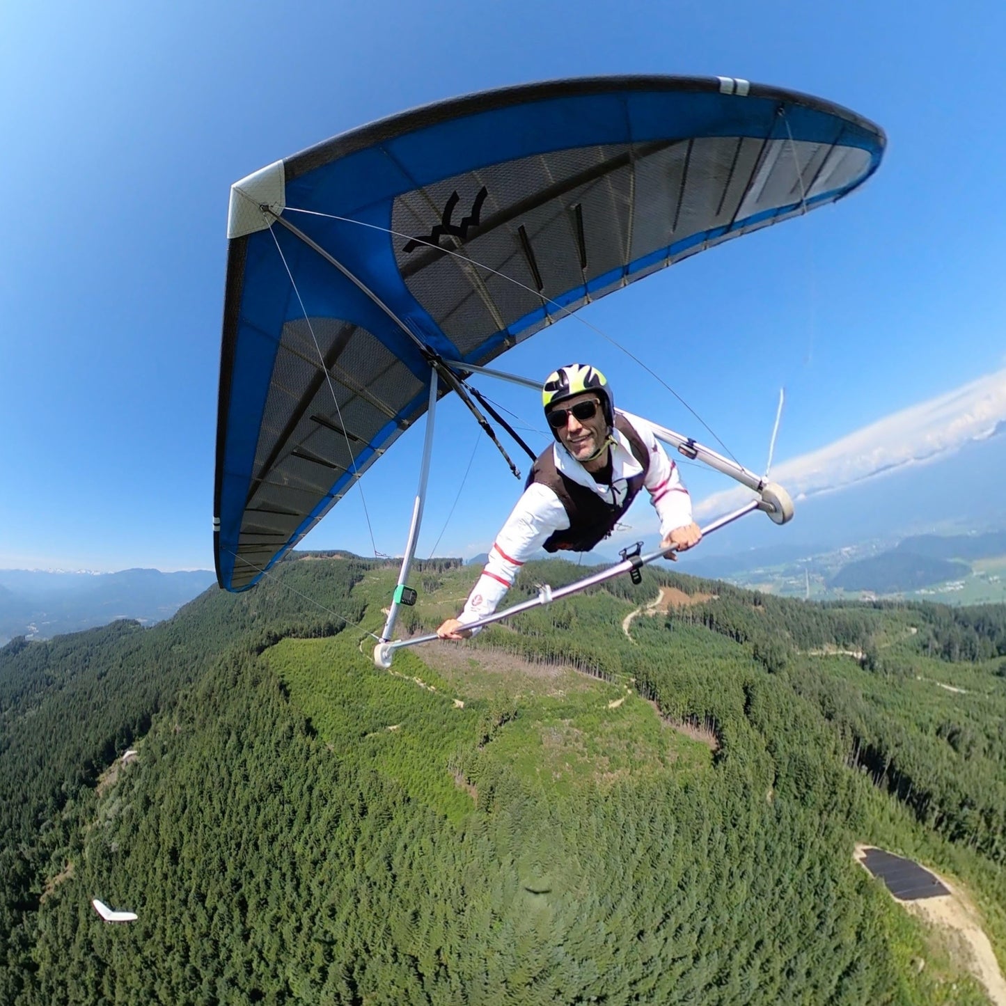 Perche à selfie pour deltaplane - Camera Boom